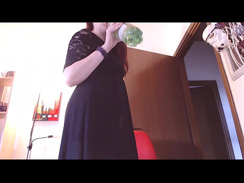 ❤️ Yon esklav soumèt ki renmen kilòt sal ak apetisan oblije masturbe apre li fin gade videyo sa a! ❤️ Videyo sèks nan nou ❌️