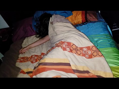 ❤️ Stepson ap reprimande jenn bèlmè li pandan l ap dòmi. ❤️ Videyo sèks nan nou ❌️